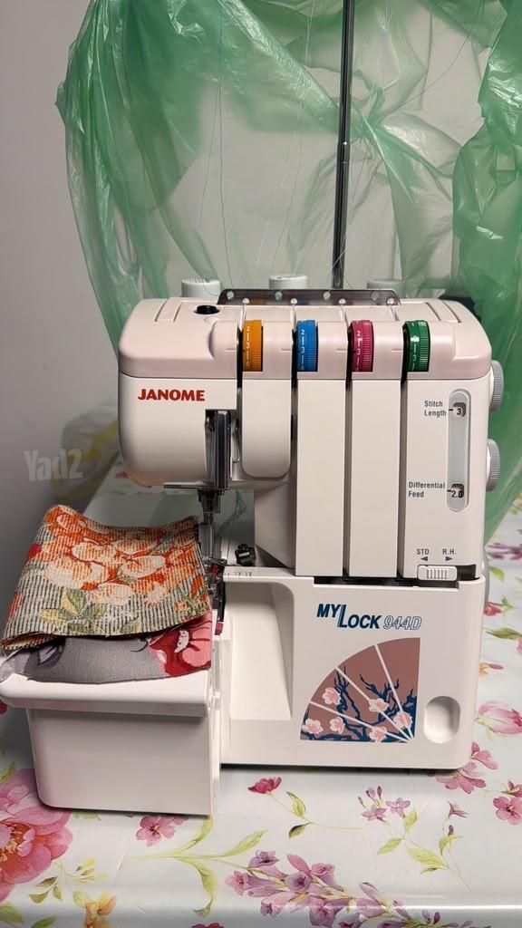 Janome MyLock 944d