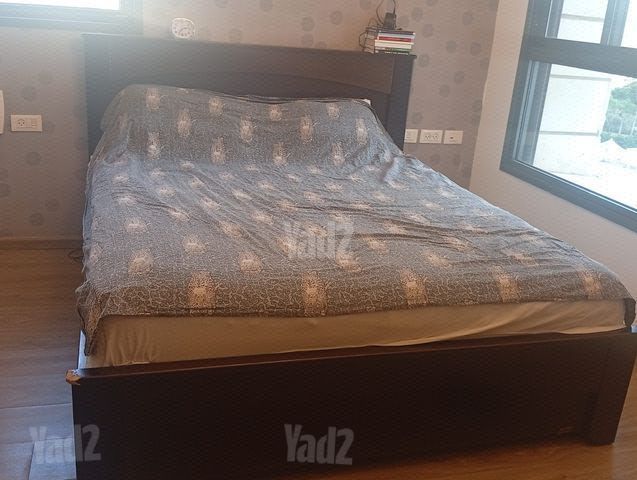 מיטה זוגיתQWEEN SIZE