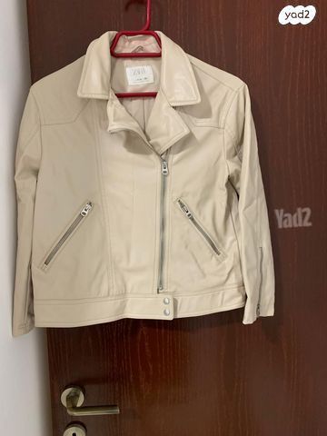 ז'קט מתוצרת ZARA מדהים ביופיו