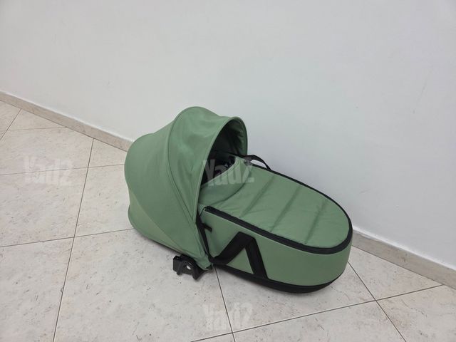 אמבטיה לעגלת יויו