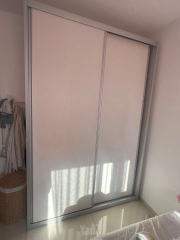 ארון בגדים