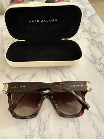 משקפי שמש MARC JACOBS