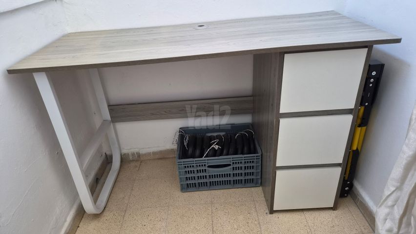 שולחן מחשב