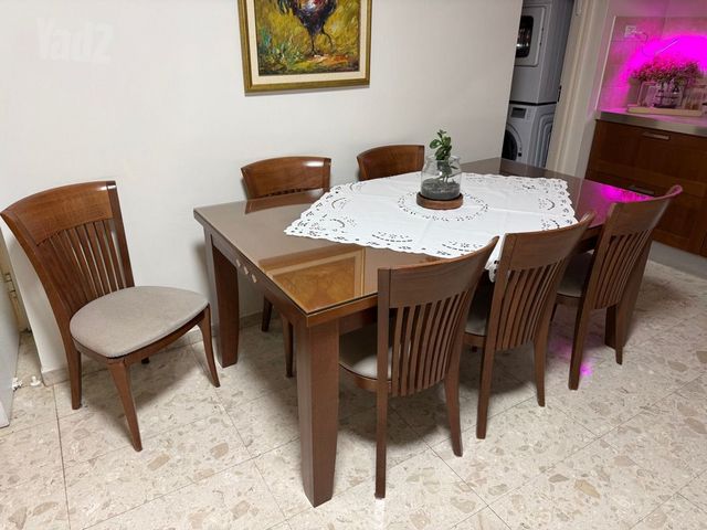 שולחן +6 כסאות