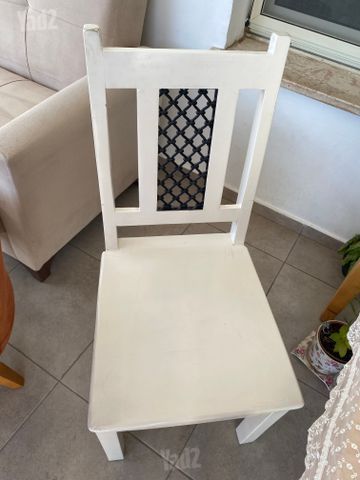 כסאות