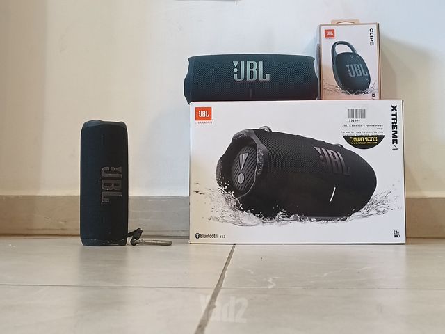 מגוון רמקולי JBL