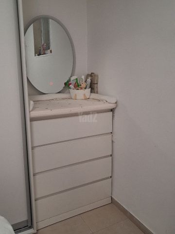 שידת מגירות