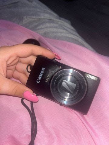 Canon ixy