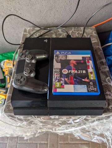 PS4