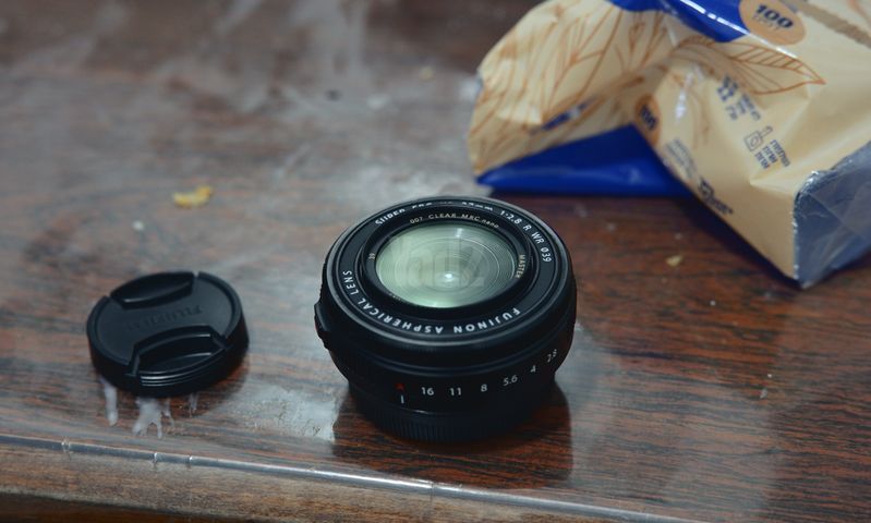 פוגי Fuji X  27mm f2.8 R WR