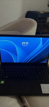 מחשב נייד ASUS