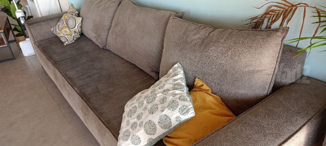 ספת בד גדולה.