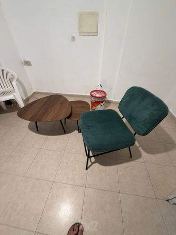 כורסה ירוקה