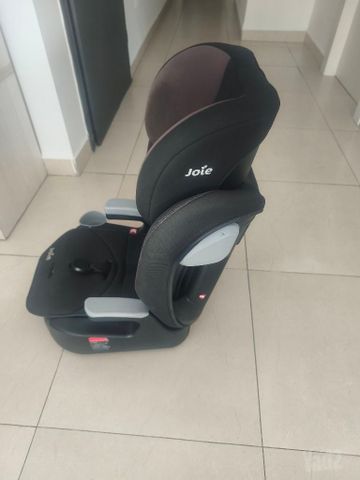 כיסא לרכב ילדים