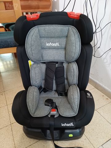 כסא תינוק לרכב