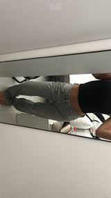 גינס אפור של zara