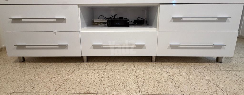 מזנון לסלון
