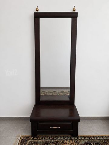 mirror dresser