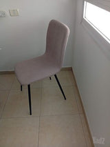 table and chairs