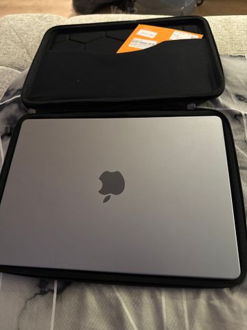 מקבוק m1 pro