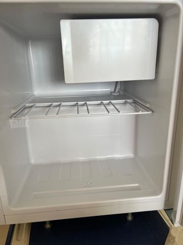 מקרר משרדי