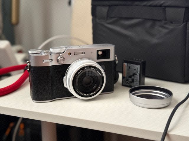 מצלמה fuji x100vi