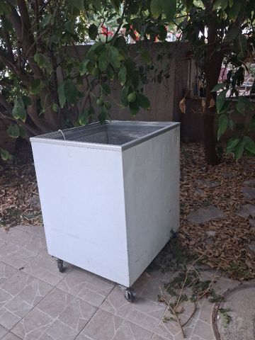 מקפיא מרובע