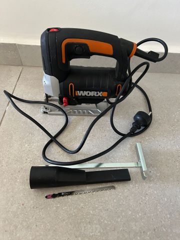 משור אנכי של WORK