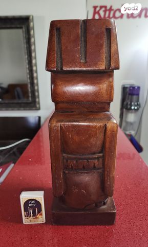 2 פסלים מיוחדים