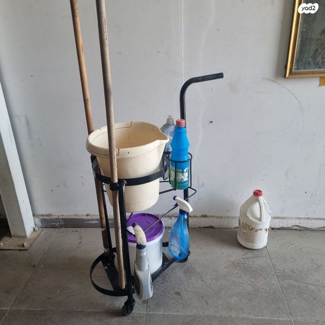 עגלת ניקיון