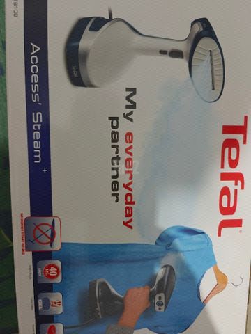 מגהץ אדים אנכי