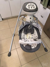 נדנדה לתינוק