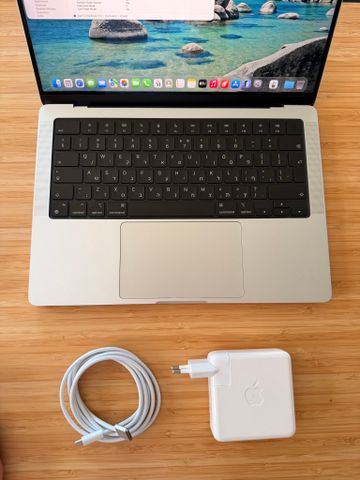 MacBook Pro M3 Pro 36GB 512GB
