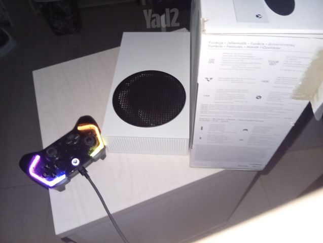 Xbox Series S + שלט מיוחד