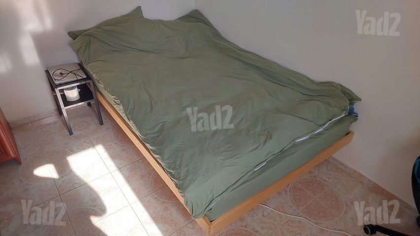 מיטה וחצי