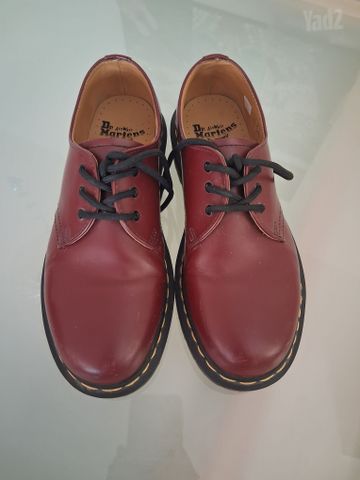 Dr. Martens נעלי