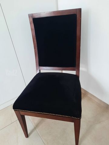 כסאות