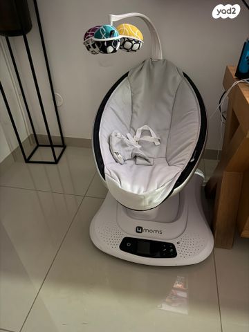 נדנדה לתינוק