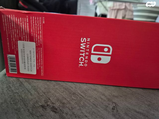 למכירה Nintendo switch oled