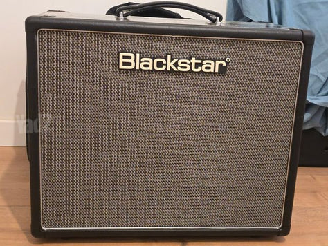 מגבר BLACKSTAR HT20R