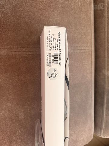 Apple Watch SE 40mm Starlight