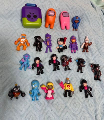 דמויות brawl stars ו among us