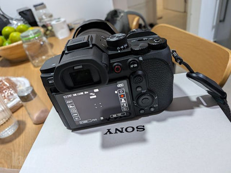 מצלמה sonyRX10V