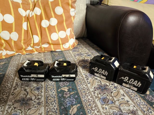 סוללה Makita
