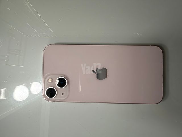 iPhone 13
