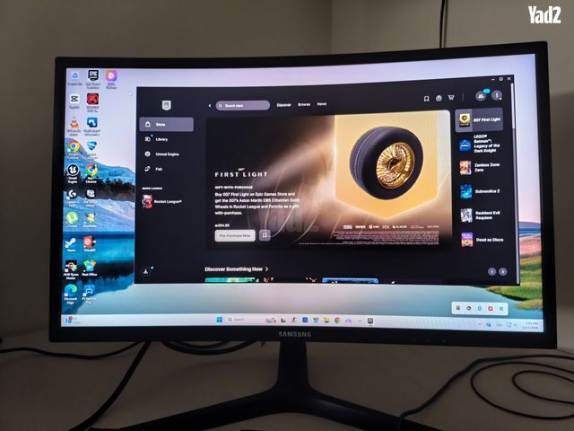 Samsung C24FG73FQM
