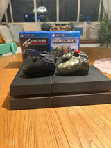 PS4 + 2 שלטים + 12 משחקים 🎮