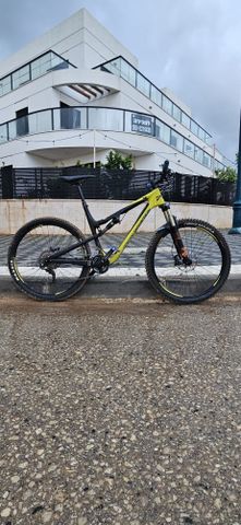 Rocky Mountain Thunderbolt