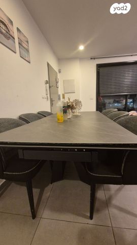 שולחן שיש מלא