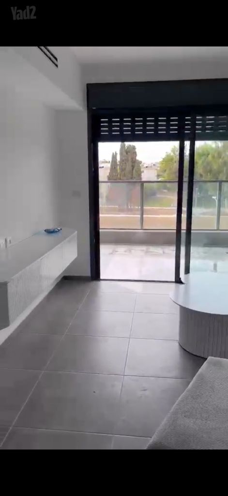 רהיטים